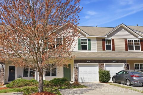 2095 Shady Pond Drive active home in Harpers Mill, Clover, SC
