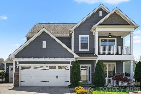 4339 Falls Lake Drive sold home in Park View Estates, Concord, NC