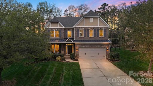975 Rock Forest Way pending home in Barber Rock, Fort Mill, SC