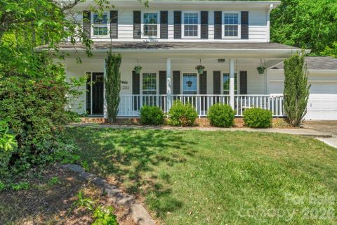 2503 Bathgate Lane sold home in The Heathers, Matthews, NC