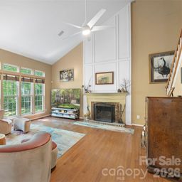 7900 Wilby Hollow Drive