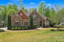 17909 Nodghia Circle sold home in Davidson, SC