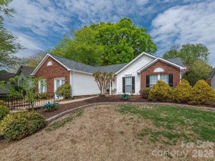 5519 Haybridge Road pending home in Farmington, Charlotte, NC