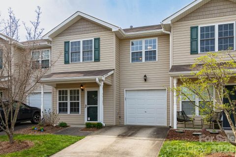 30 Chesire Way sold home in Stafford Hills, Fletcher, NC