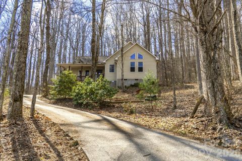 1426 Fern Trail sold home in Balsam Forest, Waynesville, NC
