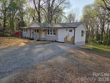 520 Summerow Road