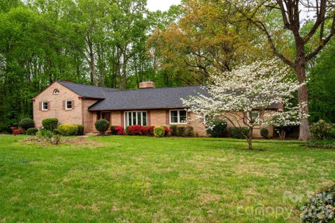 234 Edgewood Drive