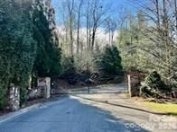 436 Sunset Point Parkway active home in Sunset Point, Nebo, NC