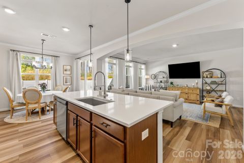 8208 Merryvale Lane sold home in Redwood Rookery At The Vineyards, Charlotte, NC