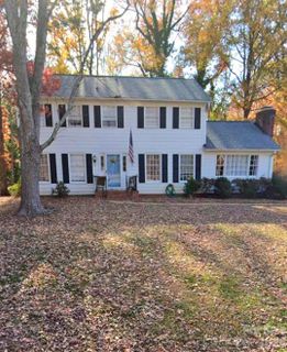 1135 Mclaughlin Drive