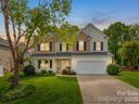 6135 Maple Leaf Avenue sold home in Harrisburg, SC