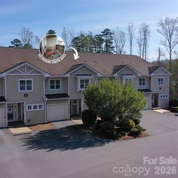 94 Foxden Drive