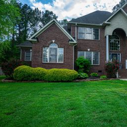 435 Crowders Bluff Court