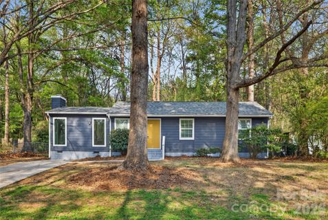 5143 Delivau Drive active home in Hope Valley, Charlotte, NC