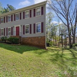 3065 Devonshire Drive