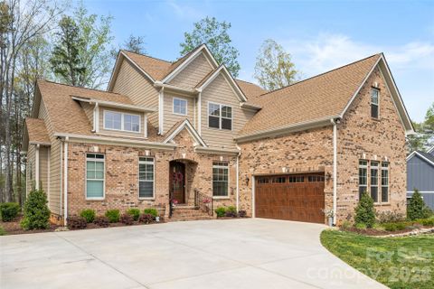 832 Bellegray Road sold home in Irongate, Clover, SC