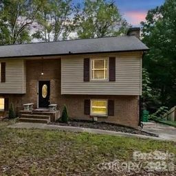 7414 Castlebar Road