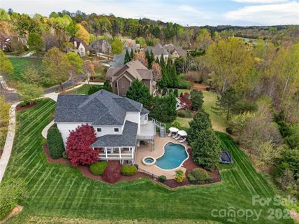 18502 Green Knoll Trace pending home in River Run, Davidson, NC
