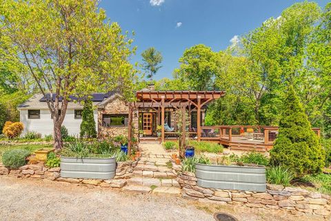 10 Hillendale Road