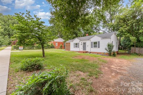 2601 Ashley Road active home in Ashley Park, Charlotte, NC
