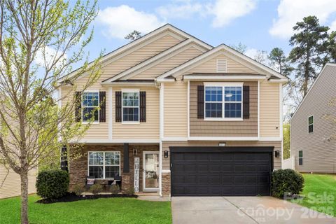 Homes in Northlake Landing, Charlotte