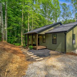 1282 Old Country Road