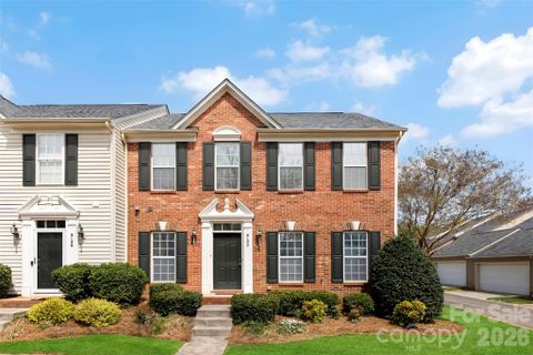8122 Bridgegate Drive sold home in Gilead Ridge, Huntersville, NC