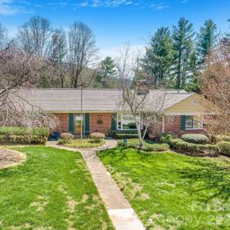 4 Dogwood Road