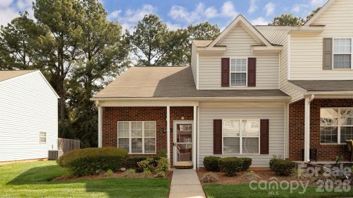 11751 Blue Tick Court sold home in Hunter Downs, Charlotte, NC