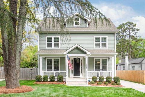 3437 Draper Avenue sold home in Merry Oaks, Charlotte, NC