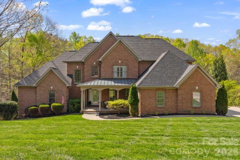 183 April Road sold home in Hawkes Bay, Troutman, NC