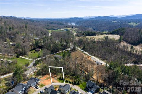 61 63 Greenwood Fields Drive