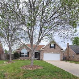 3327 Flagler Circle