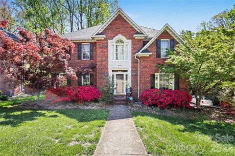 5005 Mayberry Lane