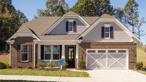 8941 Silver Springs Court pending home in Cresswind, Charlotte, NC
