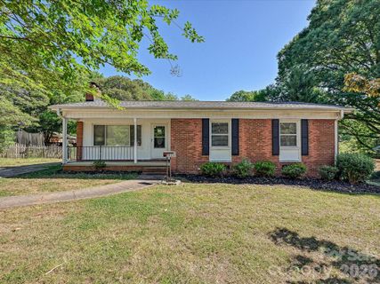 1913 Optimist Lane sold home in Eastway Park, Charlotte, NC