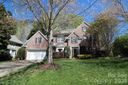 4600 Hanging Ivy Drive sold home in Charlotte, SC