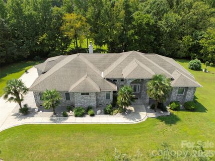9535 Potter Road