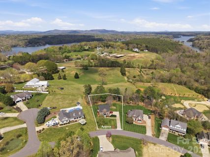 1951 46th Avenue Drive sold home in Forest Creek Estates, Hickory, NC