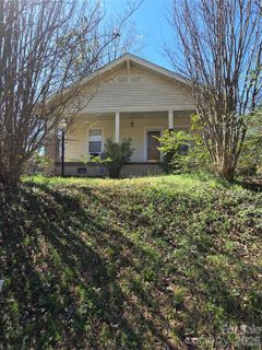521 Bringle Ferry Road