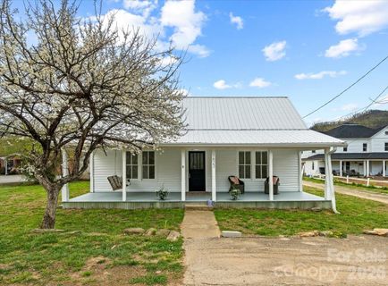 1623 Barnardsville Highway