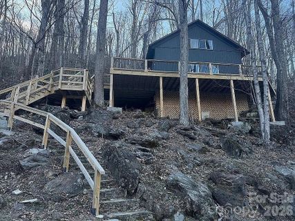 88 Mountain Farm Road active home in Cattail Creek, Burnsville, NC