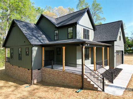 194 Donsdale Drive active home in Donsdale, Statesville, NC