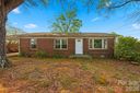 2610 20th Street Lane sold home in Hickory, SC