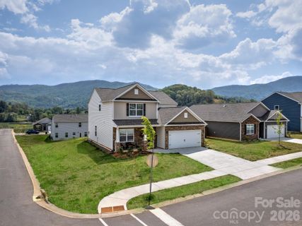 154 Woodvale Drive
