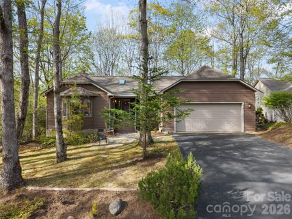31 Udvawadulisi Court active home in Connestee Falls, Brevard, NC