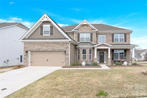 2104 Skybrook Oaks Drive sold home in The Oaks At Skybrook North, Huntersville, NC