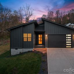 8 Overlook Place