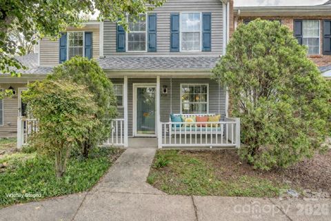 8211 Golf Ridge Drive active home in Raintree, Charlotte, NC