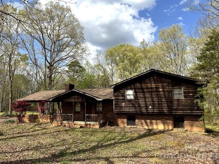 3968 Dover Street active home in Woodland Oaks, Claremont, NC